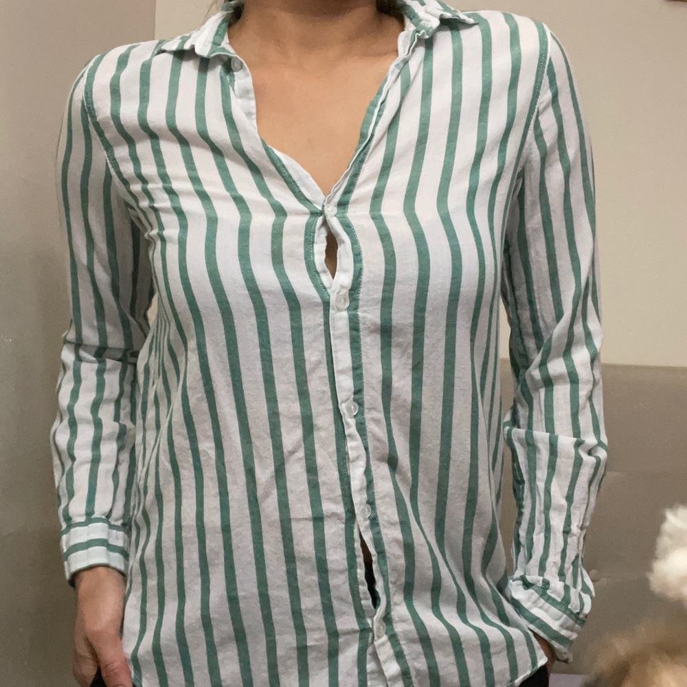 Divided Longsleeve top